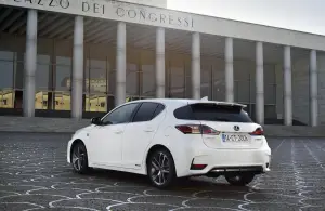 Lexus CT Hybrid 2014