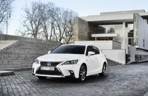 Lexus CT Hybrid 2014