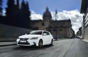 Lexus CT Hybrid 2014 - 38