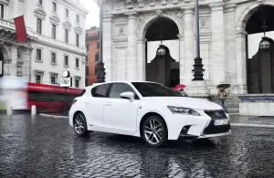 Lexus CT Hybrid 2014