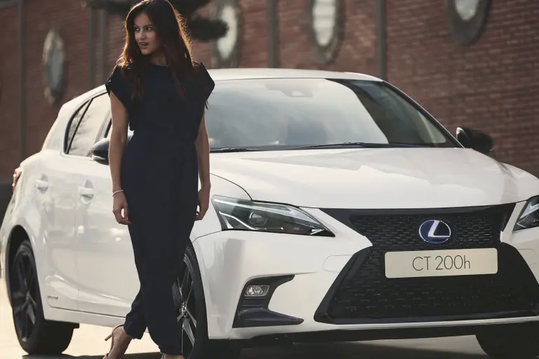 Lexus CT Hybrid Special Edition Sport - 2