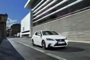 Lexus CT Hybrid - 19