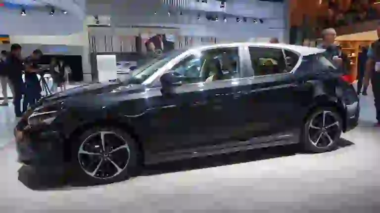Lexus CT200h - Salone di Francoforte 2017 - 10
