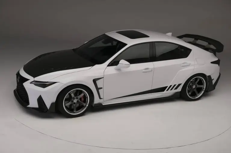 Lexus DSPORT IS 600 Plus - Foto - 4