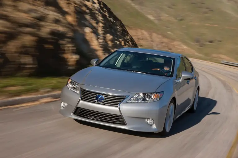 Lexus ES 2012 - 3