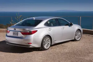 Lexus ES 2012 - 30