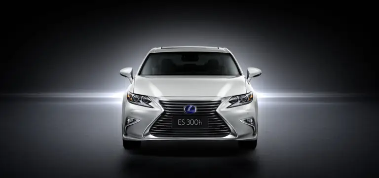 Lexus ES 2016 - 6