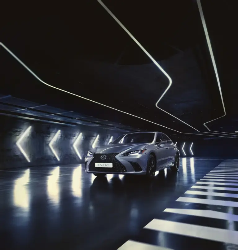 Lexus ES 2023 - Foto - 3