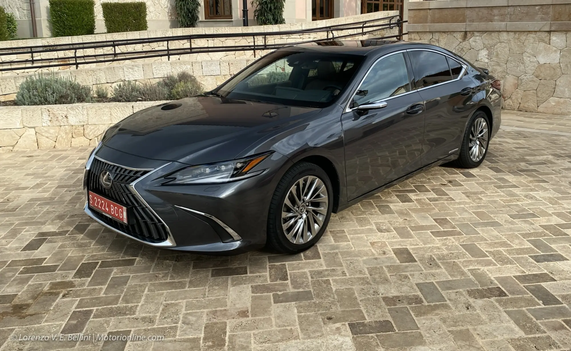 Lexus ES 300h 2021 - Primo contatto - 1