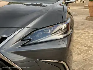 Lexus ES 300h 2021 - Primo contatto