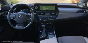 Lexus ES 300h 2021 - Primo contatto - 23