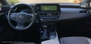 Lexus ES 300h 2021 - Primo contatto