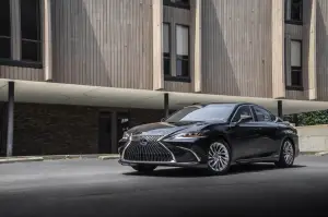 Lexus ES Hybrid - apertura degli ordini - 30