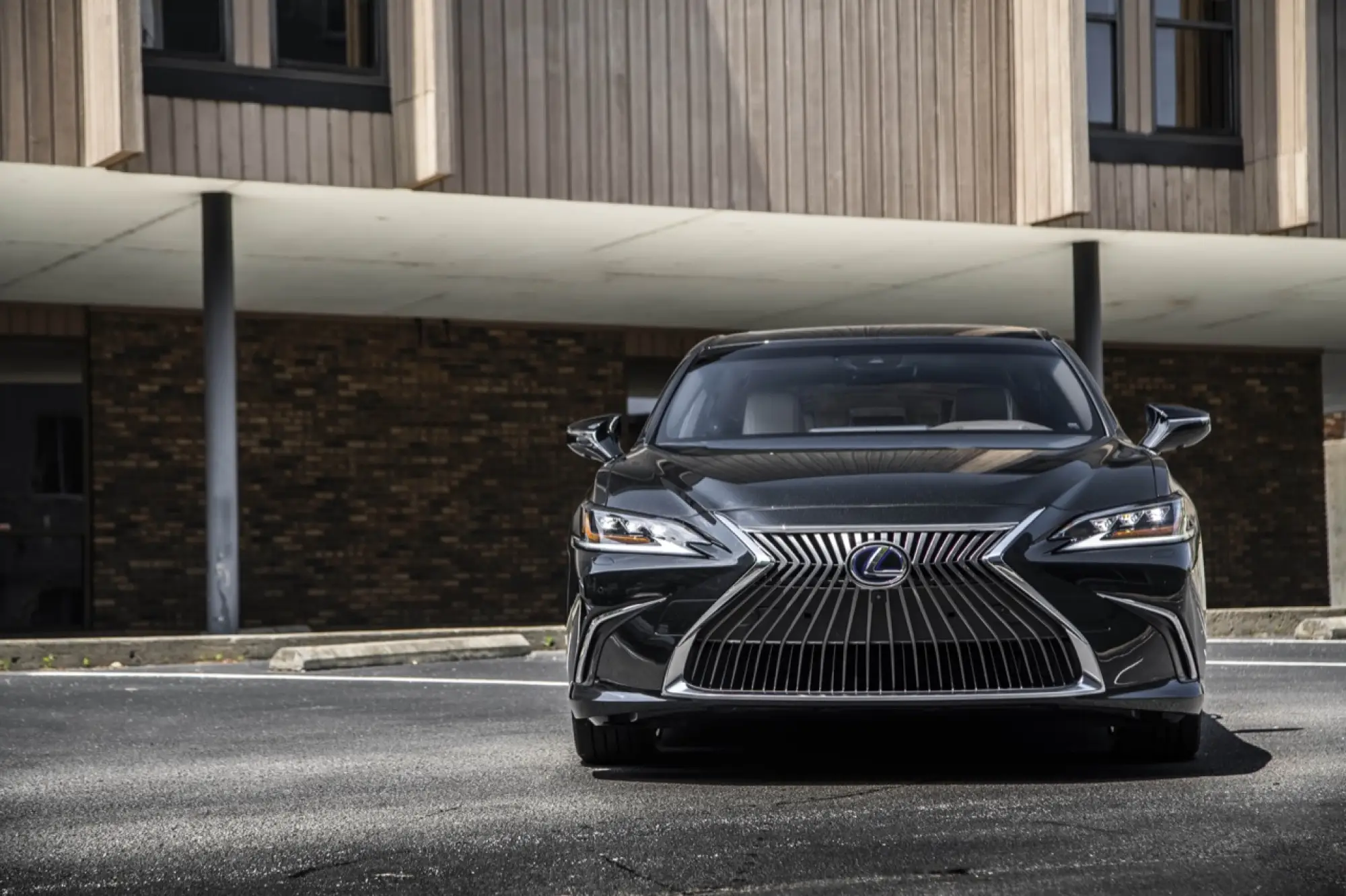 Lexus ES Hybrid - apertura degli ordini - 31