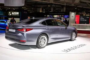 Lexus ES - Salone di Parigi 2018