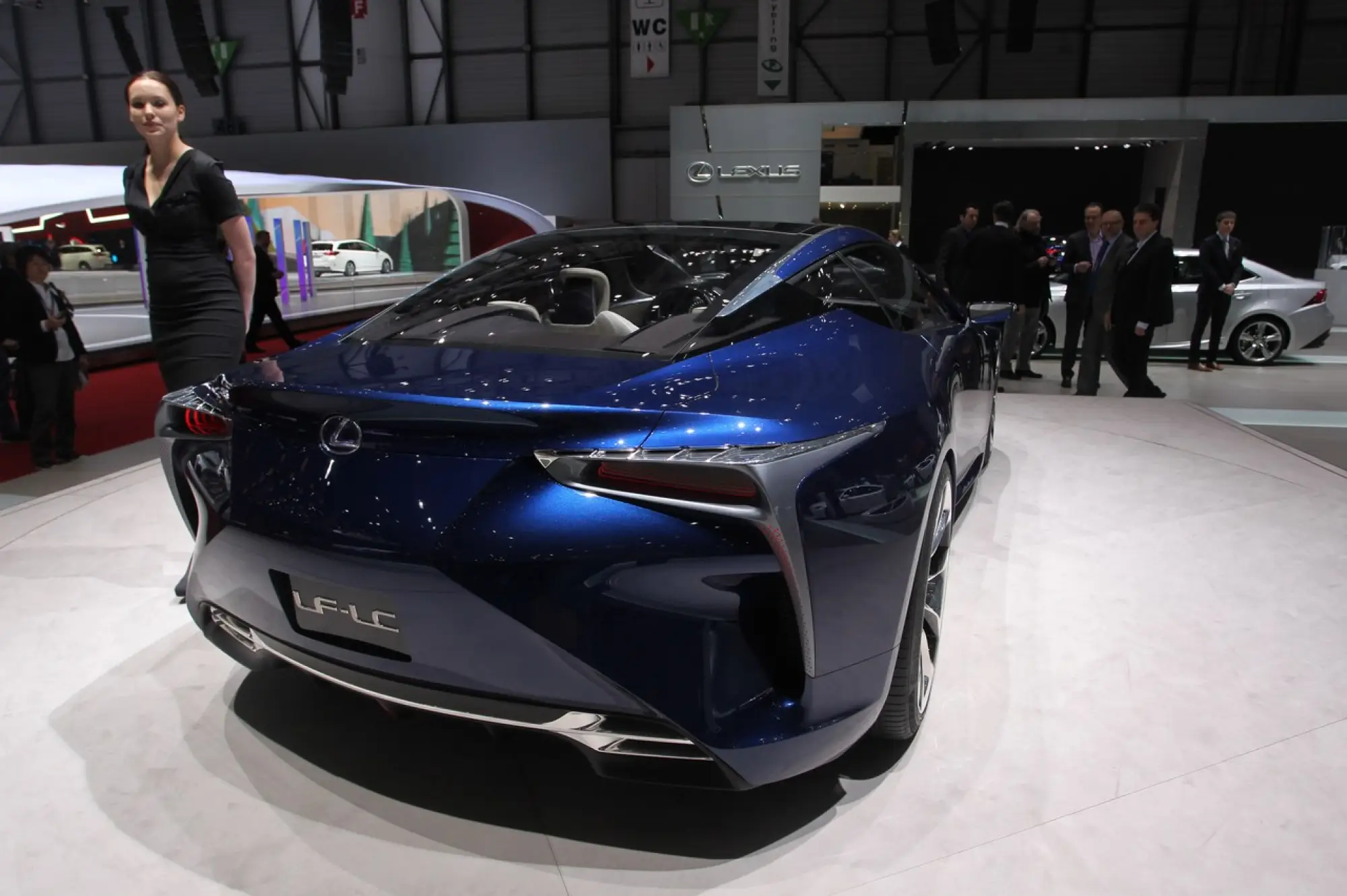 Lexus FC-LC opal blue - Salone di Ginevra 2013 - 7