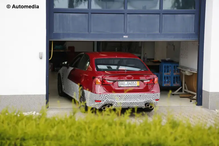 Lexus GS F - foto spia (settembre 2014) - 7