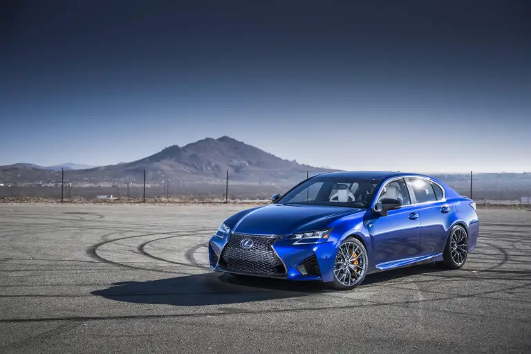 Lexus GS F - Salone di Detroit 2015 - 14