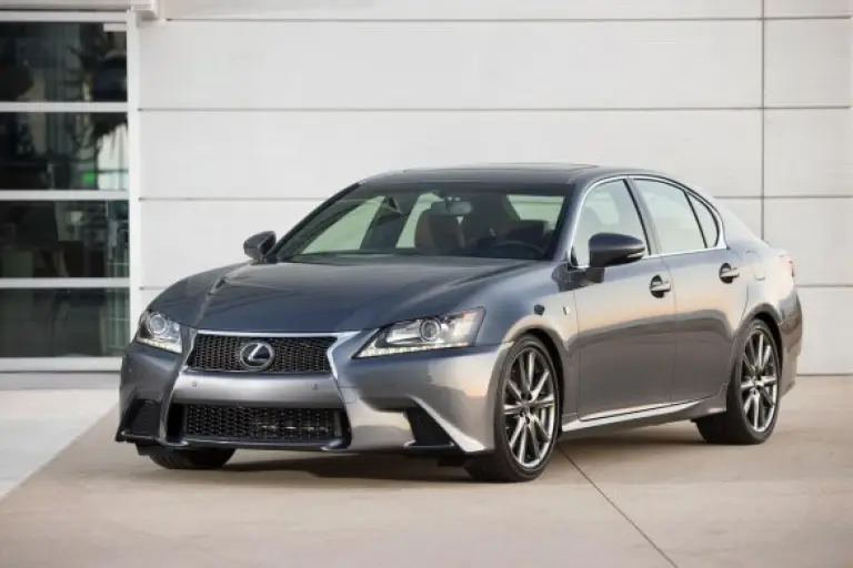 Lexus GS F-Sport - 13