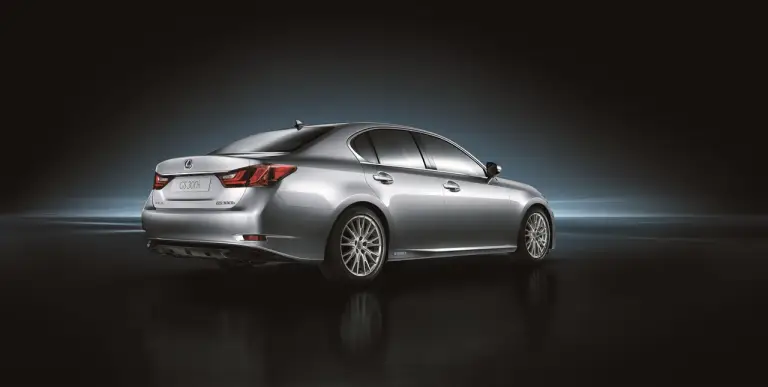 Lexus GS Hybrid - 8