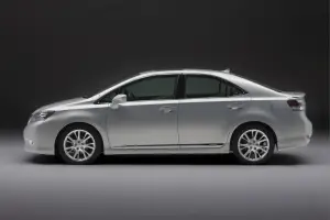 Lexus HS 250h: nuove foto