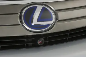 Lexus HS 250h: nuove foto