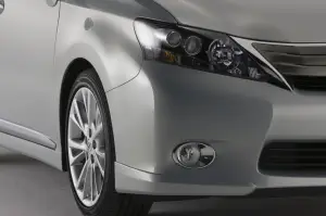 Lexus HS 250h: nuove foto