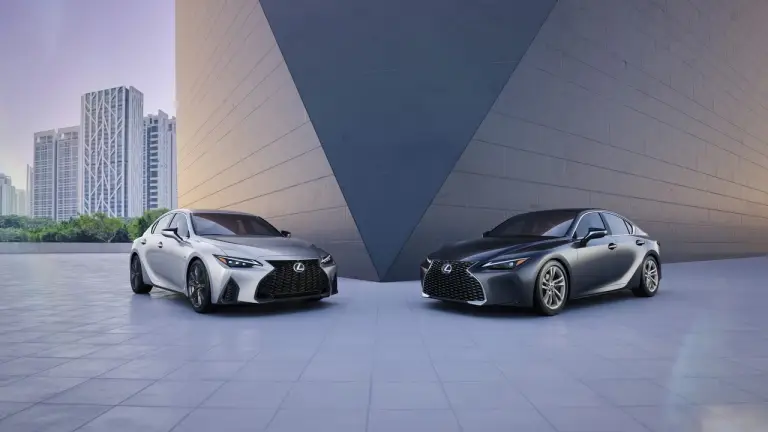 Lexus IS 2021 - Foto ufficiali - 4