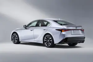 Lexus IS 2021 - Foto ufficiali