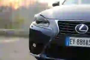 Lexus IS 300H Prova su strada 2016 - 30