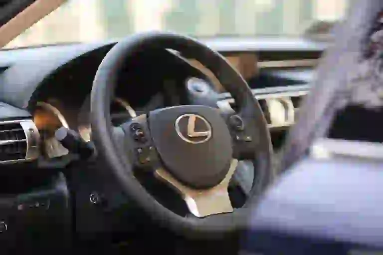 Lexus IS 300H Prova su strada 2016 - 40