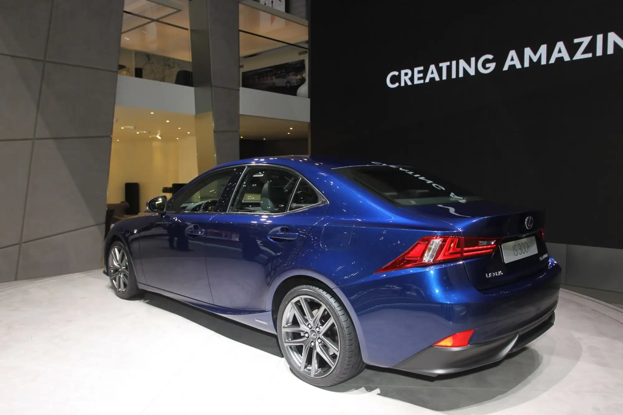 Lexus IS 300h - Salone di Ginevra 2013 - 4