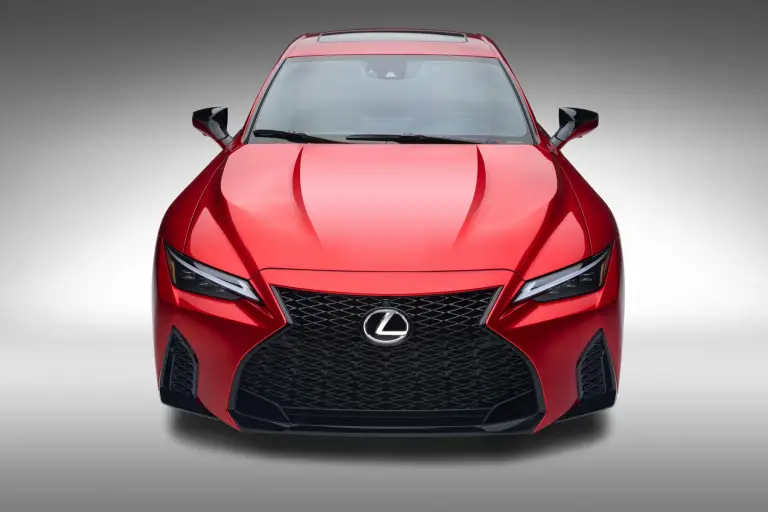 Lexus IS 500 F Sport Performance - 25