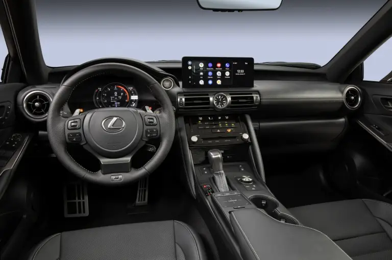 Lexus IS 500 F Sport Performance - 6