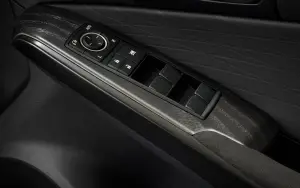 Lexus IS F Sport Mode Black III - Foto