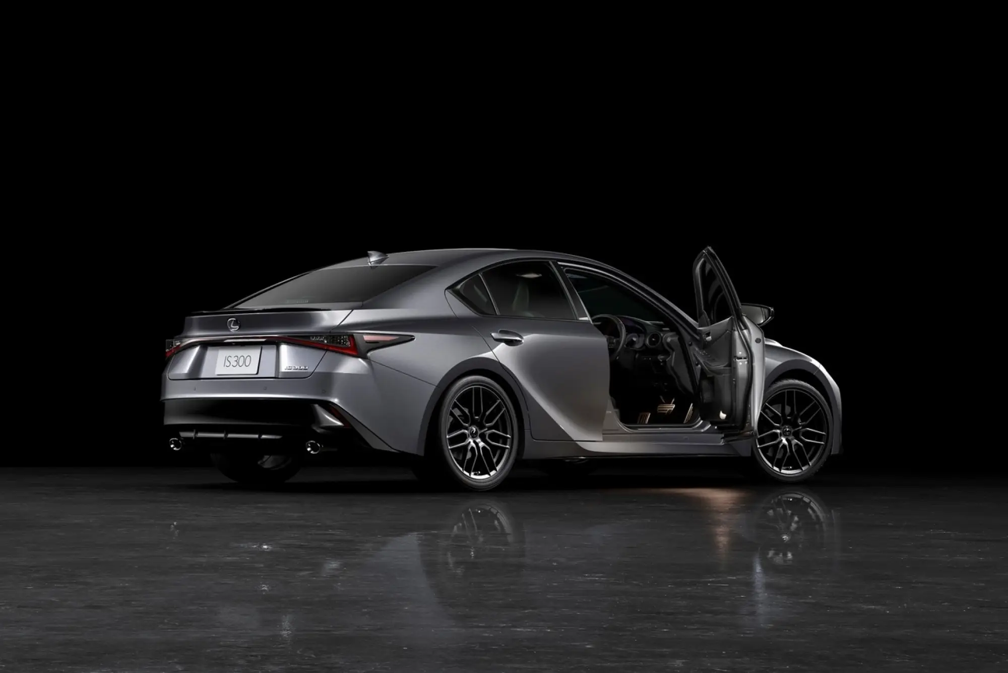 Lexus IS F Sport Mode Black III - Foto - 11