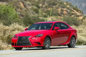 Lexus IS MY 2016