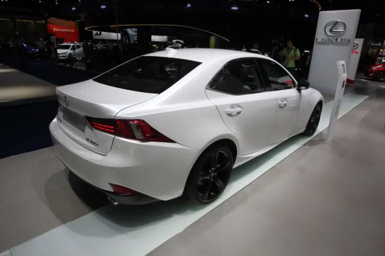 Lexus IS Sport - Salone di Francoforte 2015 - 1
