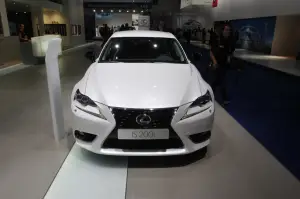 Lexus IS Sport - Salone di Francoforte 2015