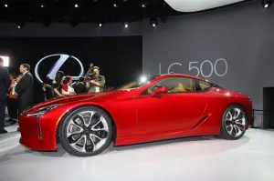 Lexus LC 500 - Salone di Detroit 2016 - 9