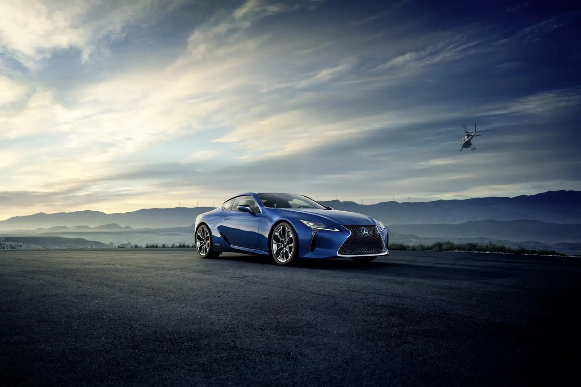 Lexus LC 500h 2016 - 20