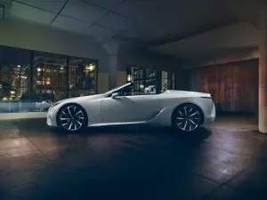 Lexus LC Convertible concept