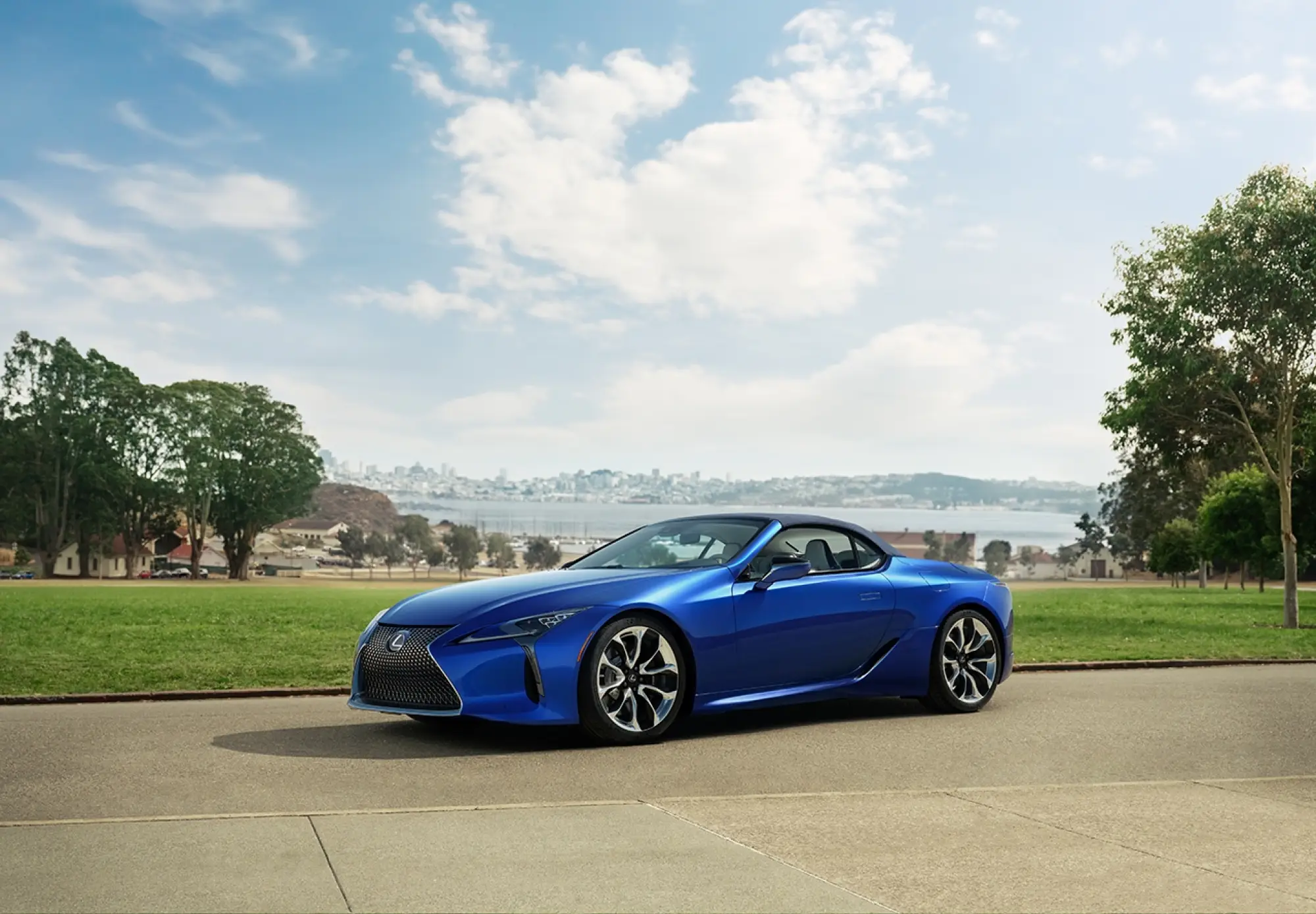 Lexus LC Convertible Special - 8