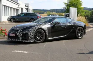 Lexus LC-F foto spia 24 luglio 2018 - 4