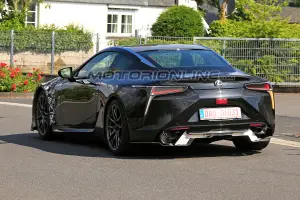 Lexus LC-F foto spia 24 luglio 2018 - 7