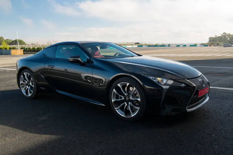 Lexus LC Hybrid ordinabilità - 2