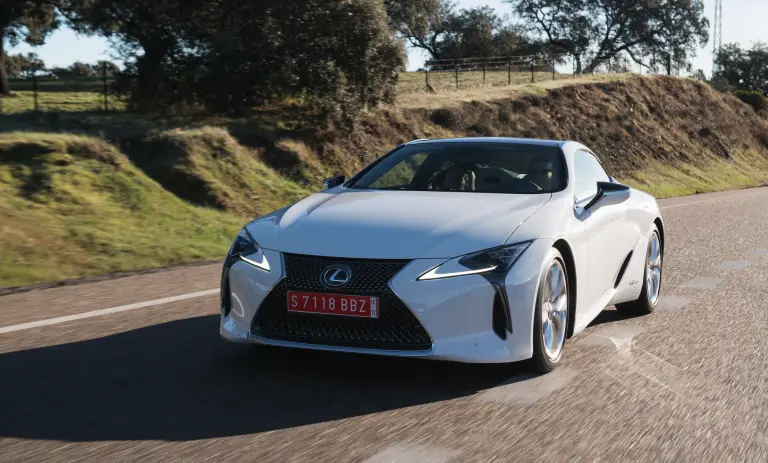 Lexus LC Hybrid ordinabilità - 7