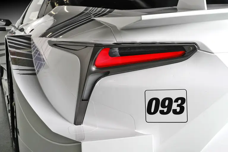 Lexus LC500 2017 (GT500) - 5