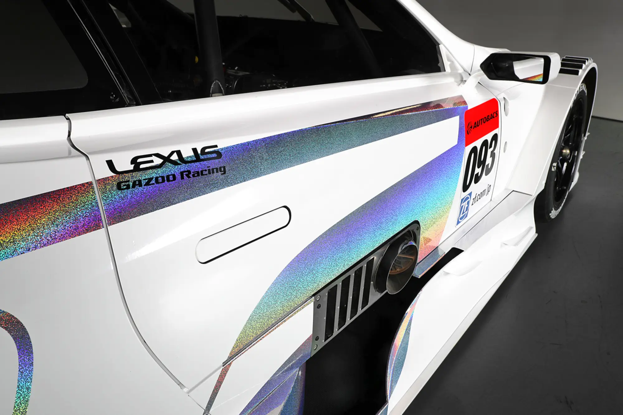 Lexus LC500 2017 (GT500) - 8