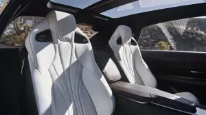 Lexus LF-1 Limitless Concept - 11